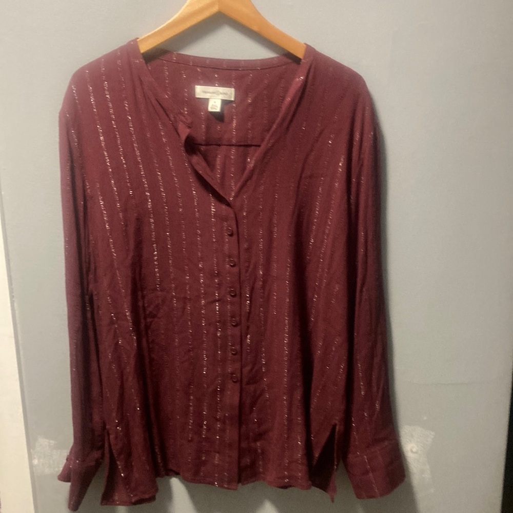 Treasure&Bond burgundy with silver sparkly pattern with long sleeves